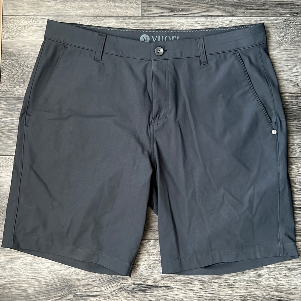 Vuori Meta Short - charcoal, 8.5” inseam, size 34Great condition - barely worn